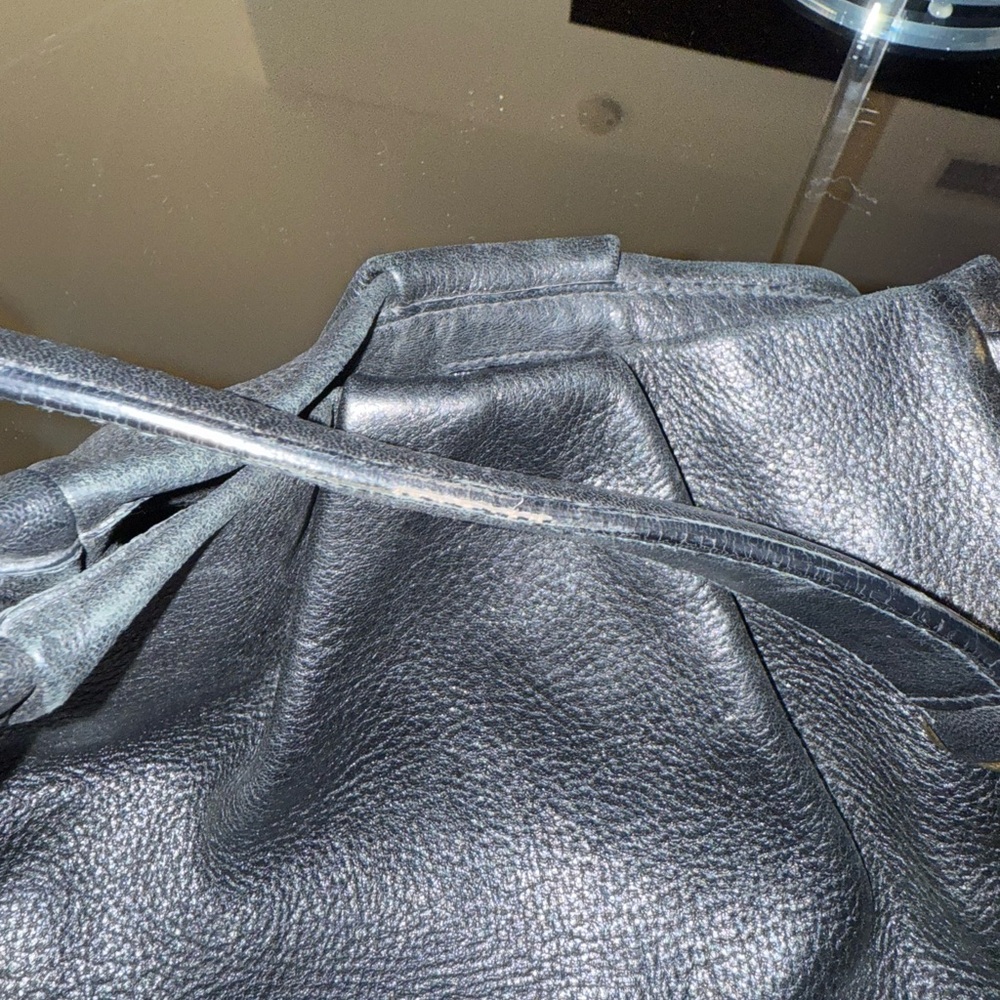 Prada Black Leather Shoulder Bag with Gold Chain - Picture 8 of 11